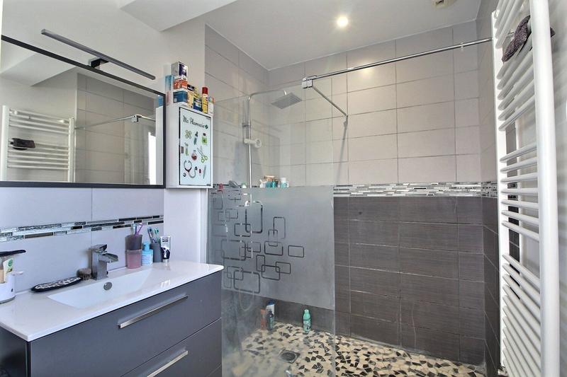 Maison - 106 m² - 6 pièces