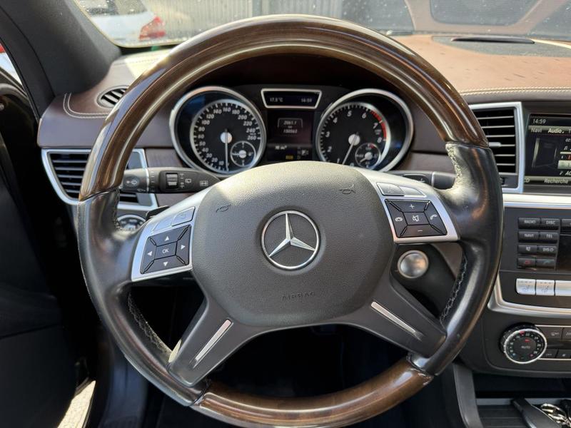 Mercedes Ml 350 Classe m I 305 Cv V6 Bva 7g-Tronic Plus Feux Led / Camera Toit Pano