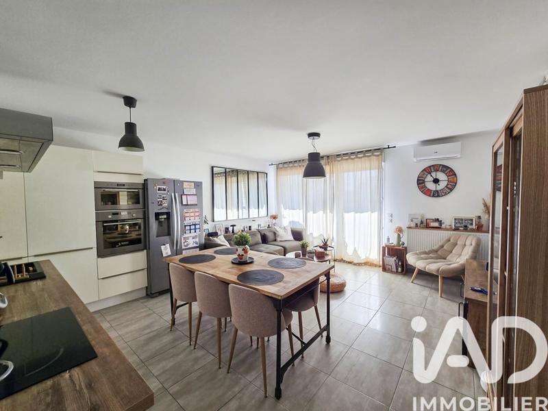 Appartement - 80 m² - 4 pièces