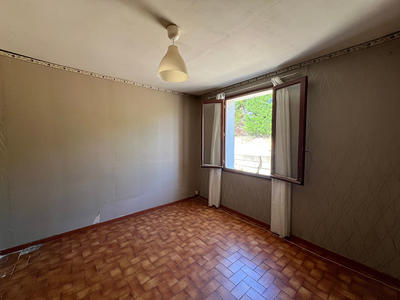 Maison - 85 m² - 5 pièces