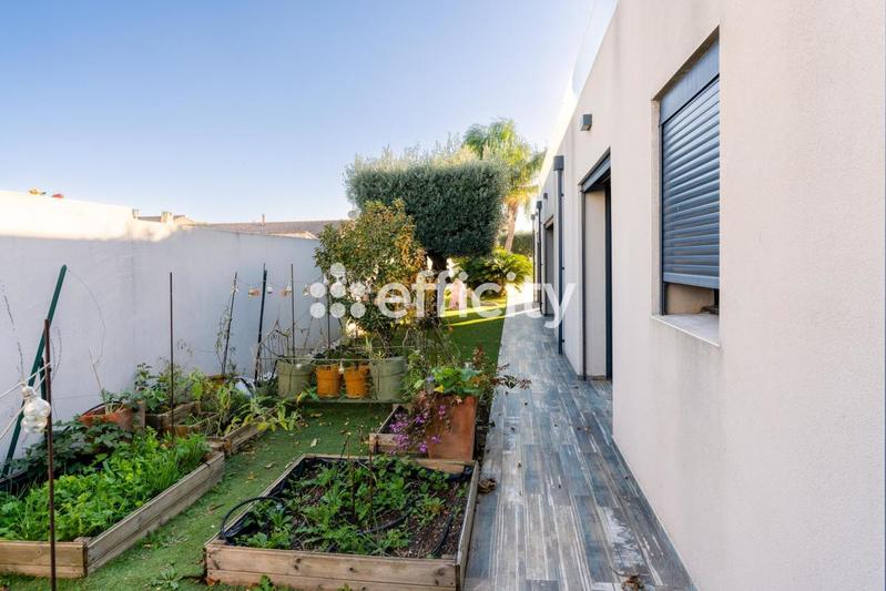 Villa - 344 m² - 7 pièces