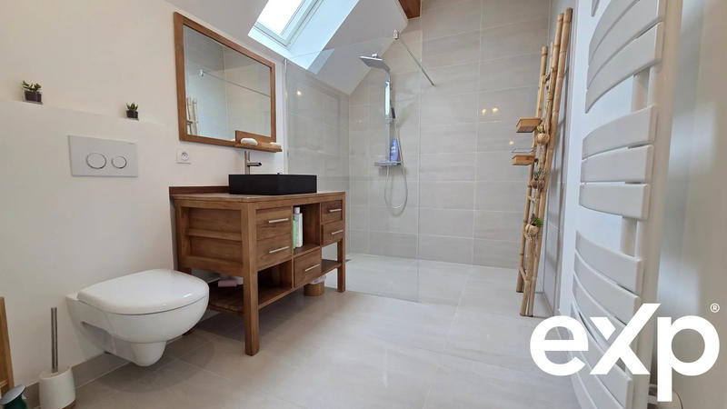 Loft - 169 m² - 4 pièces