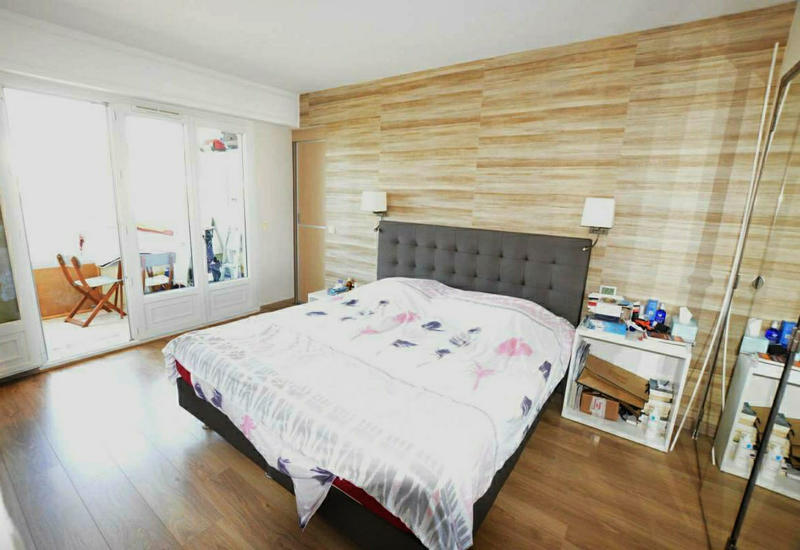 Appartement - 92 m² - 4 pièces