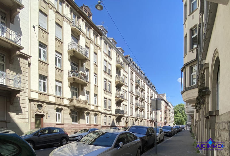 Appartement - 93 m² - 4 pièces