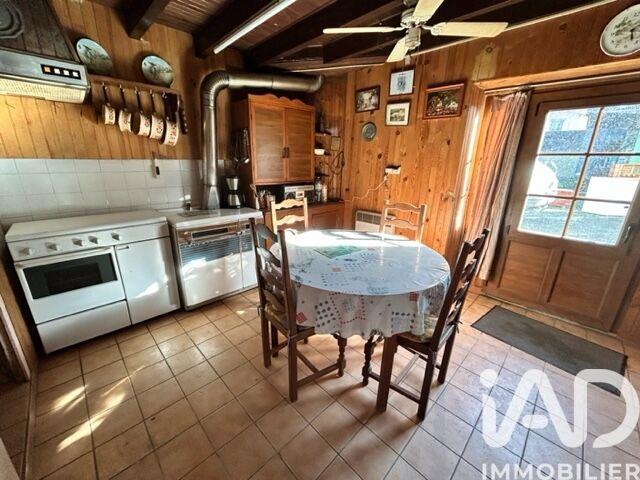 Maison - 90 m² - 3 pièces