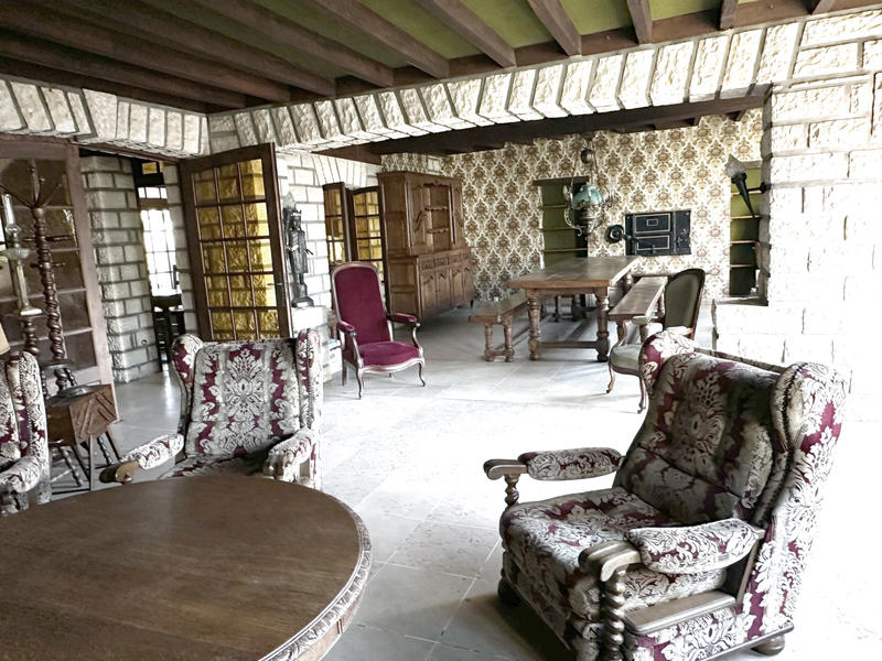 Maison - 227 m² - 7 pièces