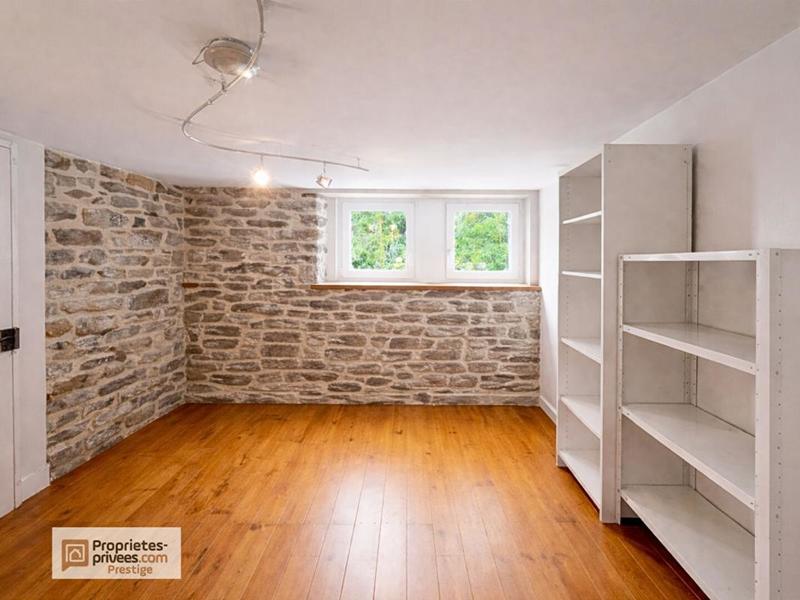 Maison - 172 m² - 7 pièces