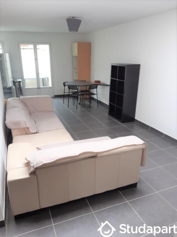 Chambre - 9 m² - 1 pièce