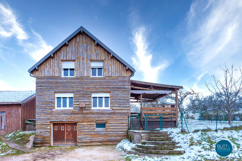 Maison - 96 m² - 4 pièces