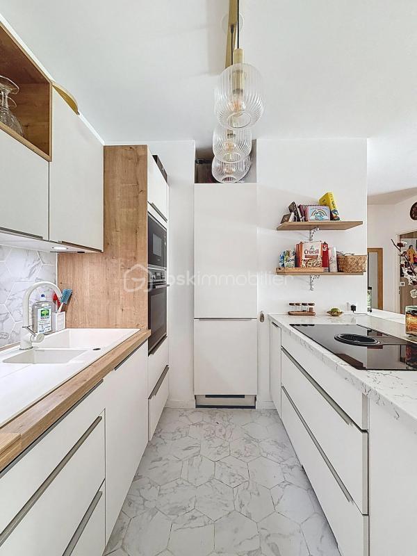 Appartement - 70 m² - 3 pièces