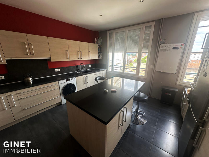 Appartement - 109 m² - 4 pièces