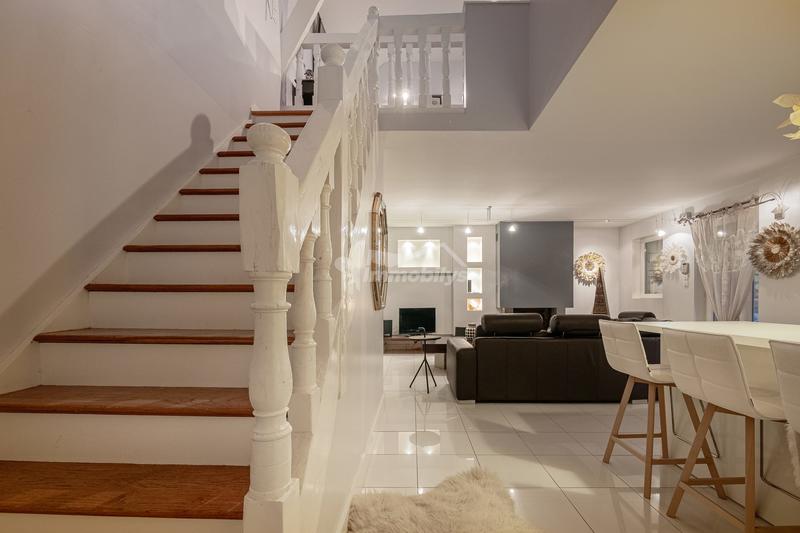 Maison ancienne - 260 m² - 5 pièces