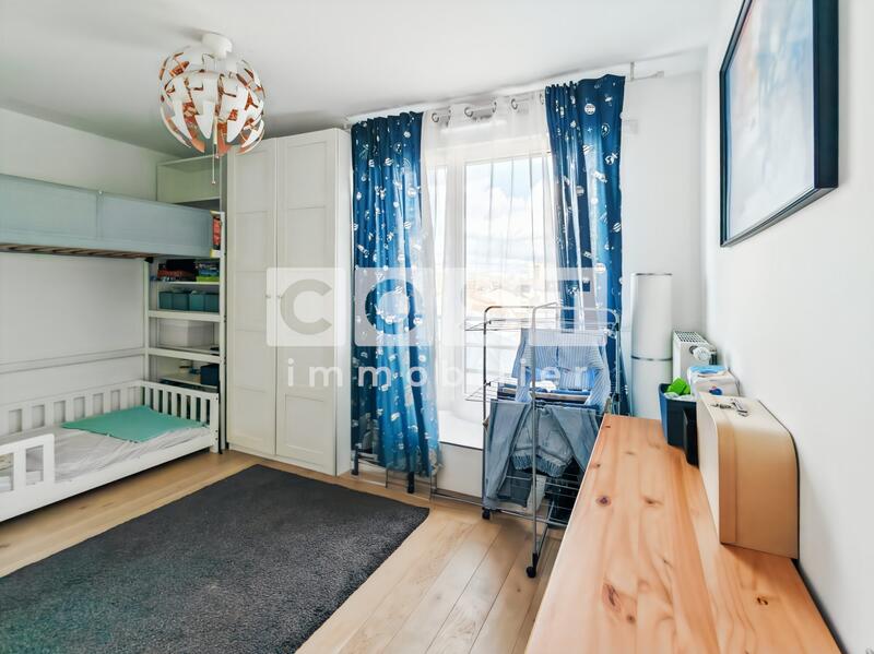 Appartement - 82 m² - 4 pièces