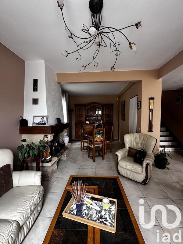 Maison - 100 m² - 6 pièces