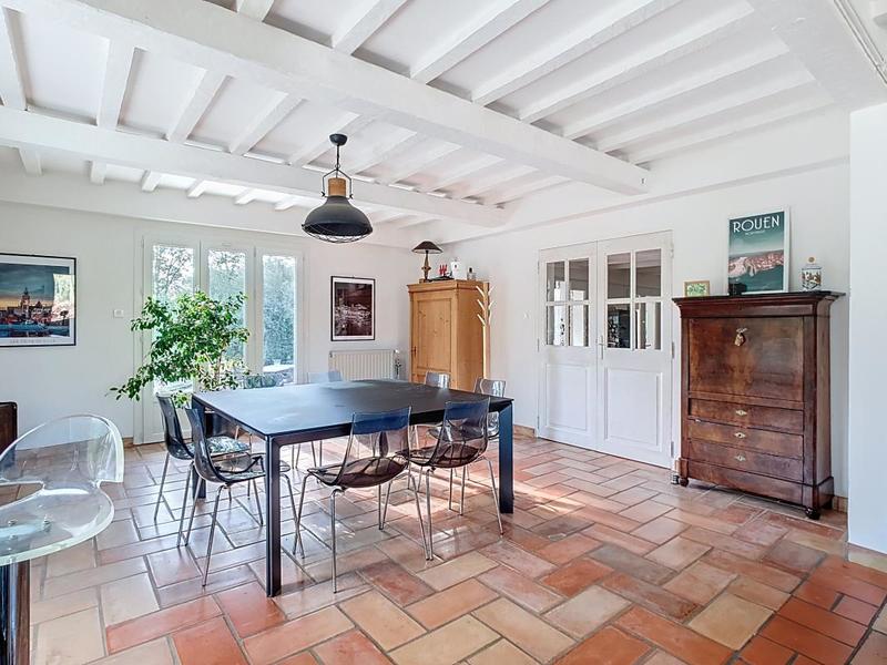 Maison - 267 m² - 8 pièces