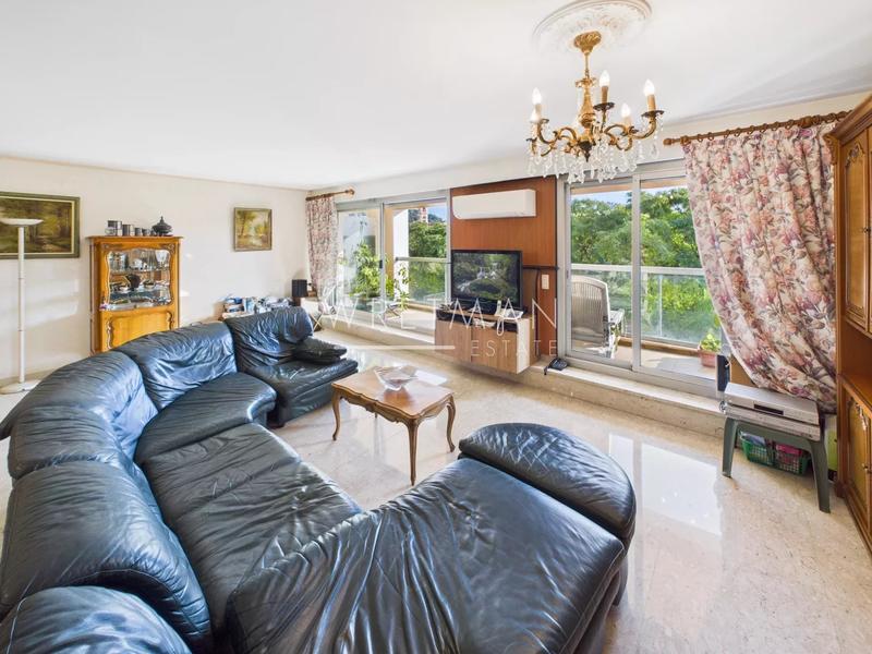 Appartement - 108 m² - 3 pièces