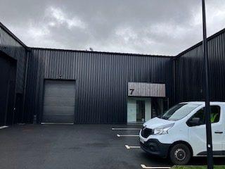Local d'activités - 160 m²