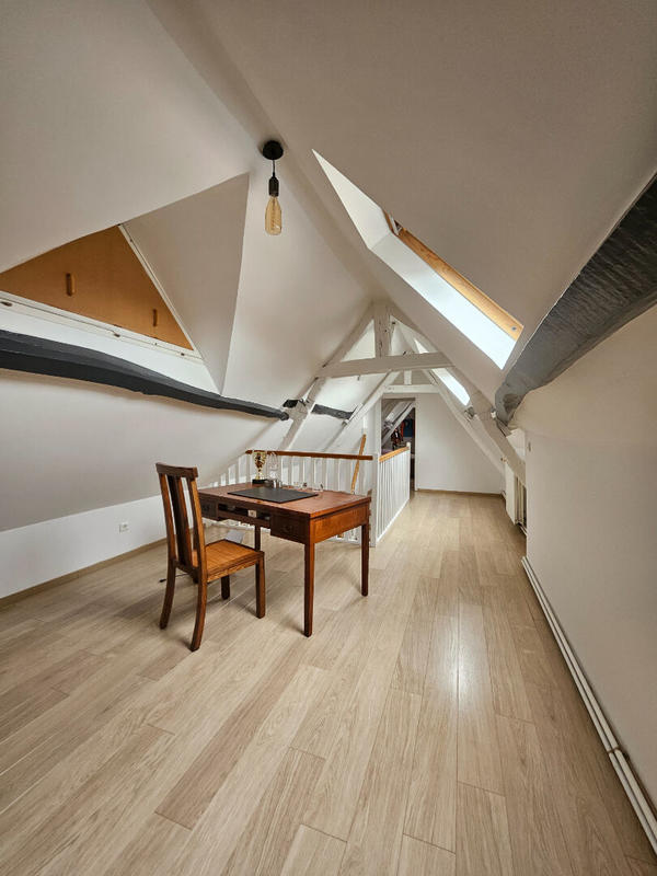 Maison - 190 m² - 6 pièces