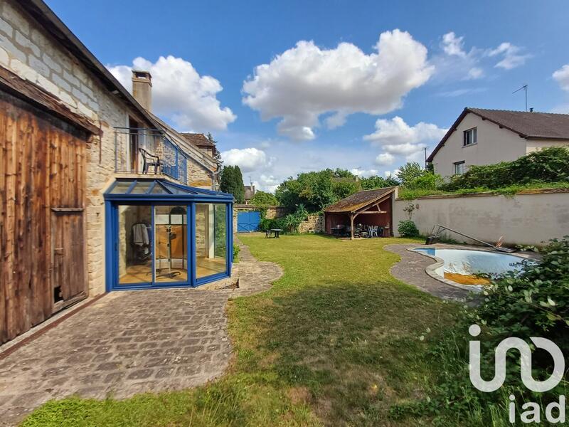 Maison - 167 m² - 7 pièces