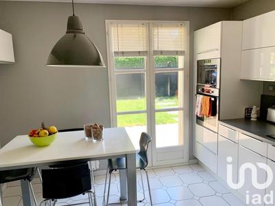 Maison - 140 m² - 7 pièces