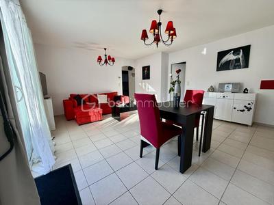 Maison - 74 m² - 3 pièces