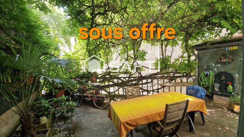 Maison - 186 m² - 6 pièces