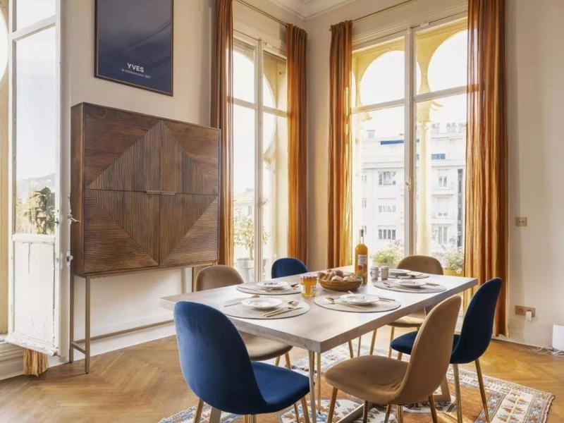 Appartement - 212 m² - 4 pièces