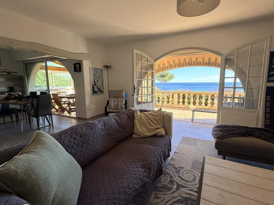 Villa - 157 m² - 4 pièces