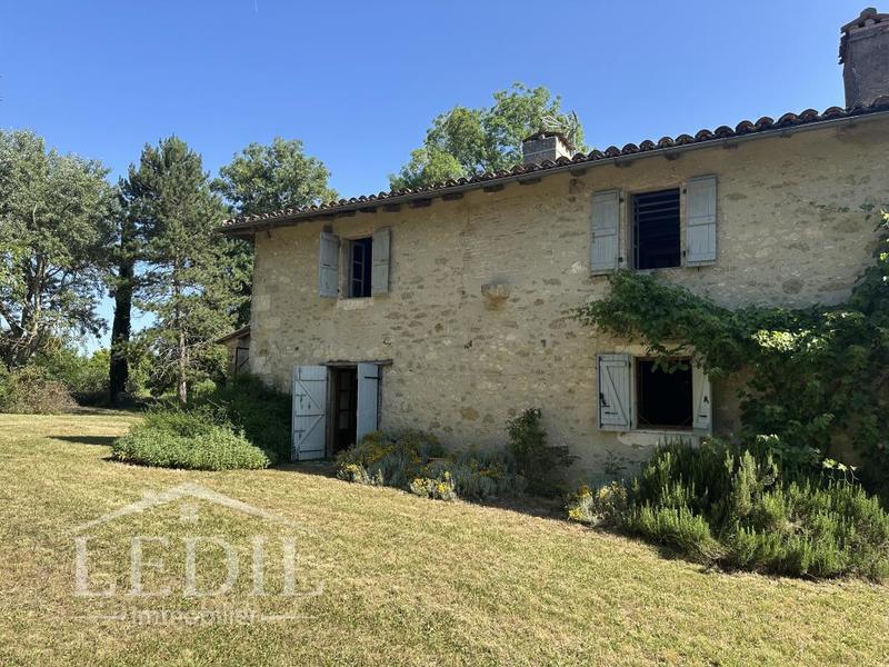 Propriété - 194 m² - 6 pièces