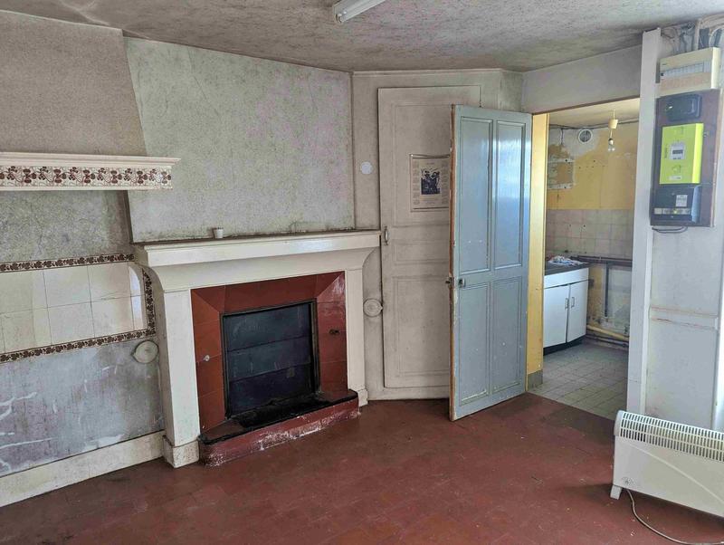 Maison ancienne - 98 m² - 5 pièces