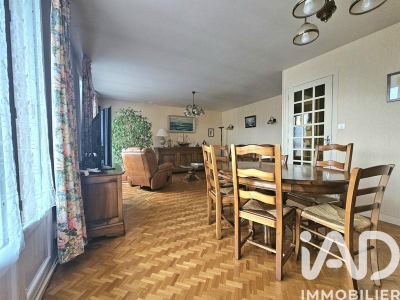 Appartement - 110 m² - 5 pièces