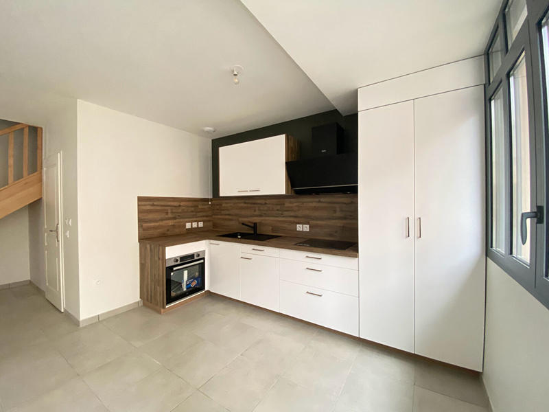 Appartement - 121 m² - 5 pièces