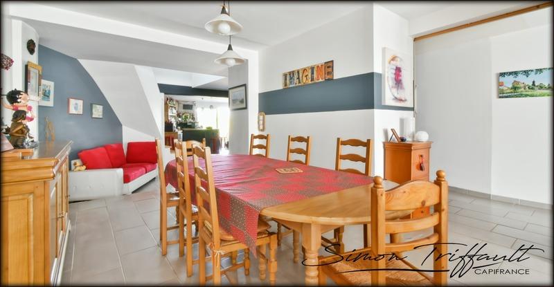 Maison de village - 279 m² - 10 pièces