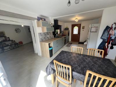 Maison - 100 m² - 6 pièces