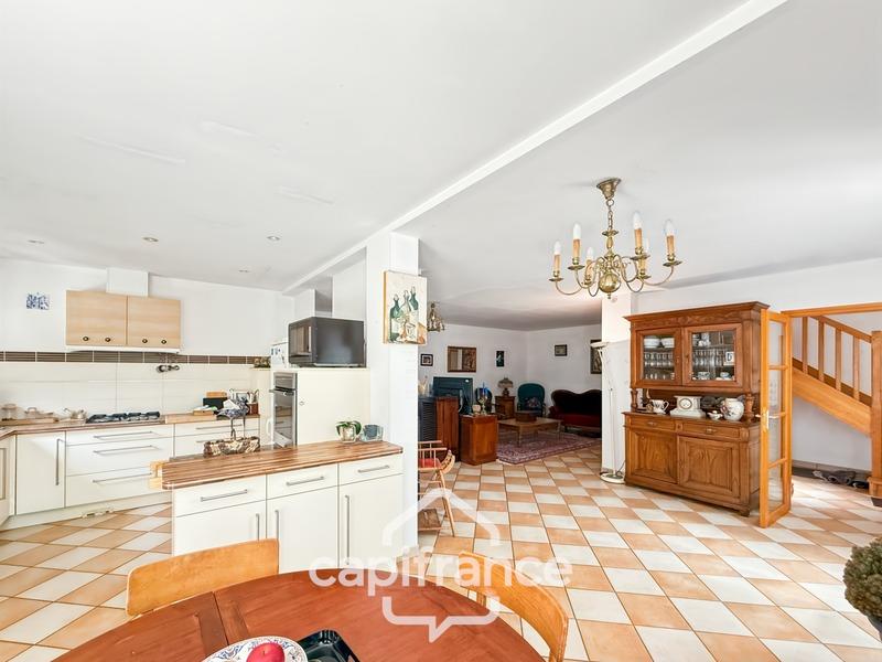 Maison - 123 m² - 5 pièces