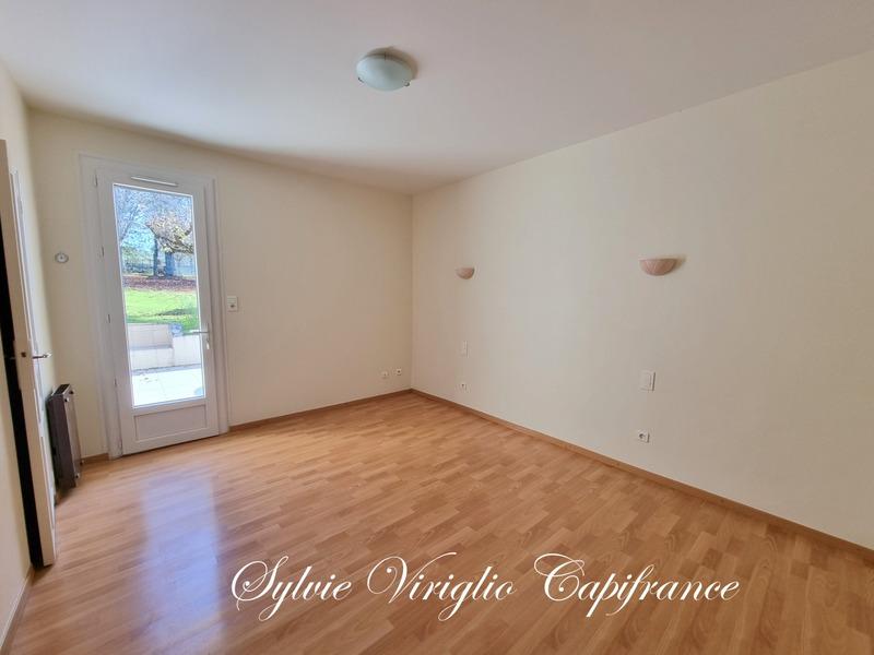 Propriété - 153 m² - 7 pièces