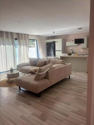 Maison - 87 m² - 4 pièces