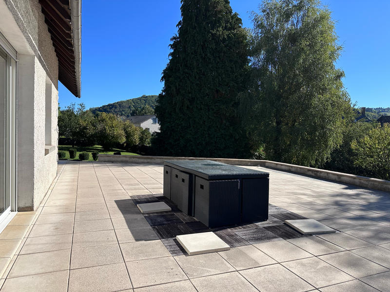 Maison - 141 m² - 5 pièces