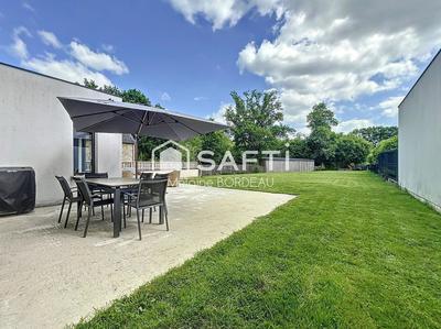 Maison - 145 m² - 6 pièces