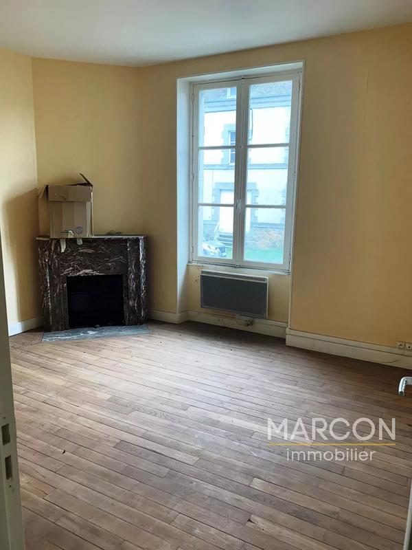 Immeuble - 171 m² - 9 pièces