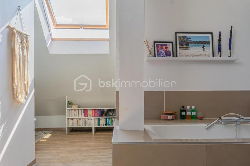 Duplex - 87 m² - 4 pièces