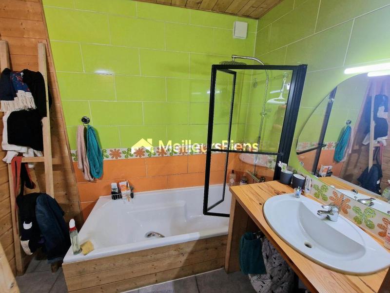 Maison - 135 m² - 7 pièces