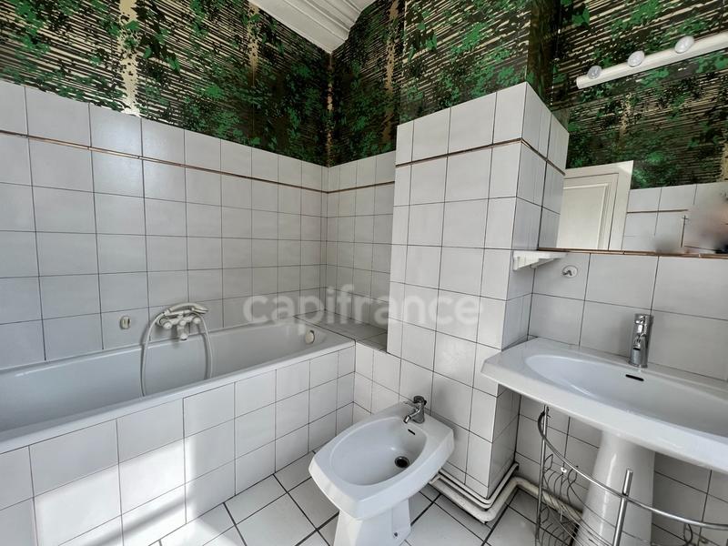 Maison de ville - 180 m² - 8 pièces