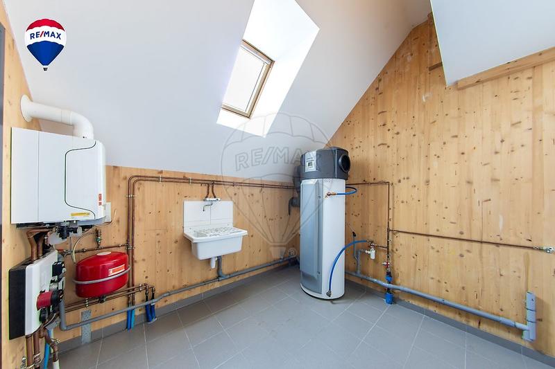 Maison - 107 m² - 5 pièces