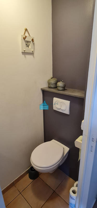 Appartement - 65 m² - 2 pièces