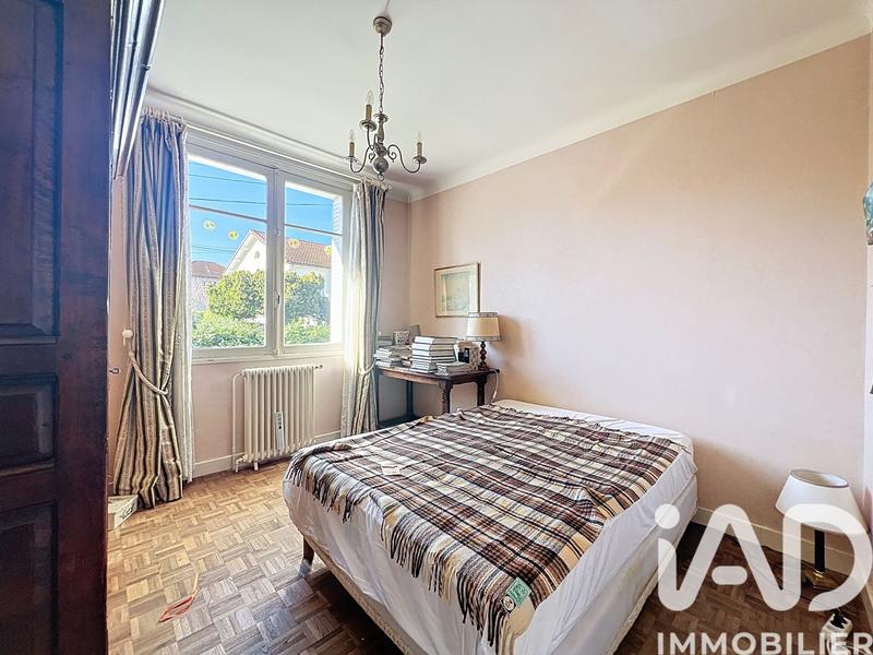 Maison - 94 m² - 5 pièces