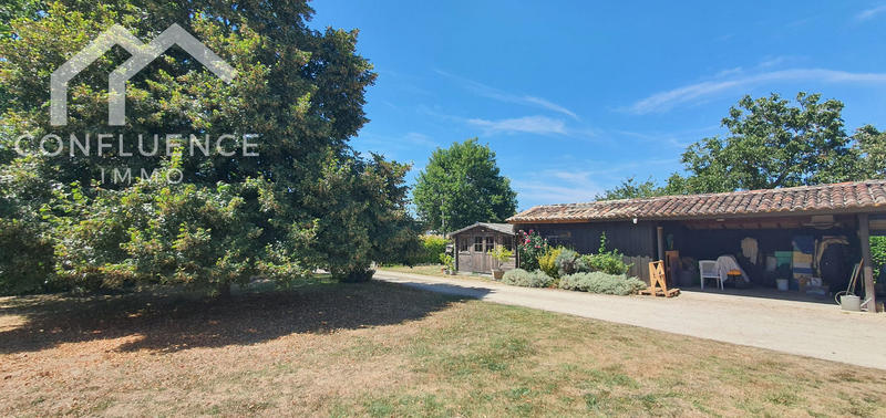 Villa - 200 m² - 7 pièces