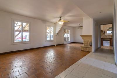 Maison - 135 m² - 7 pièces