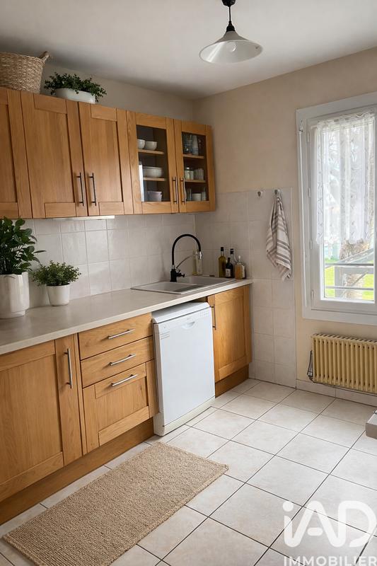 Maison - 104 m² - 6 pièces