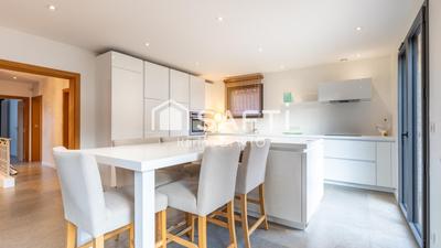 Villa - 149 m² - 6 pièces